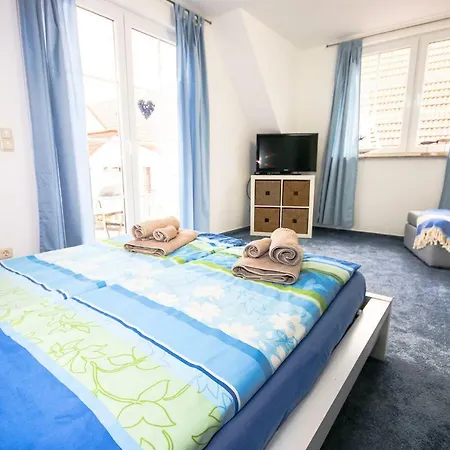 Apartment In Der Alexandrinenstrasse Rostock Esterno foto